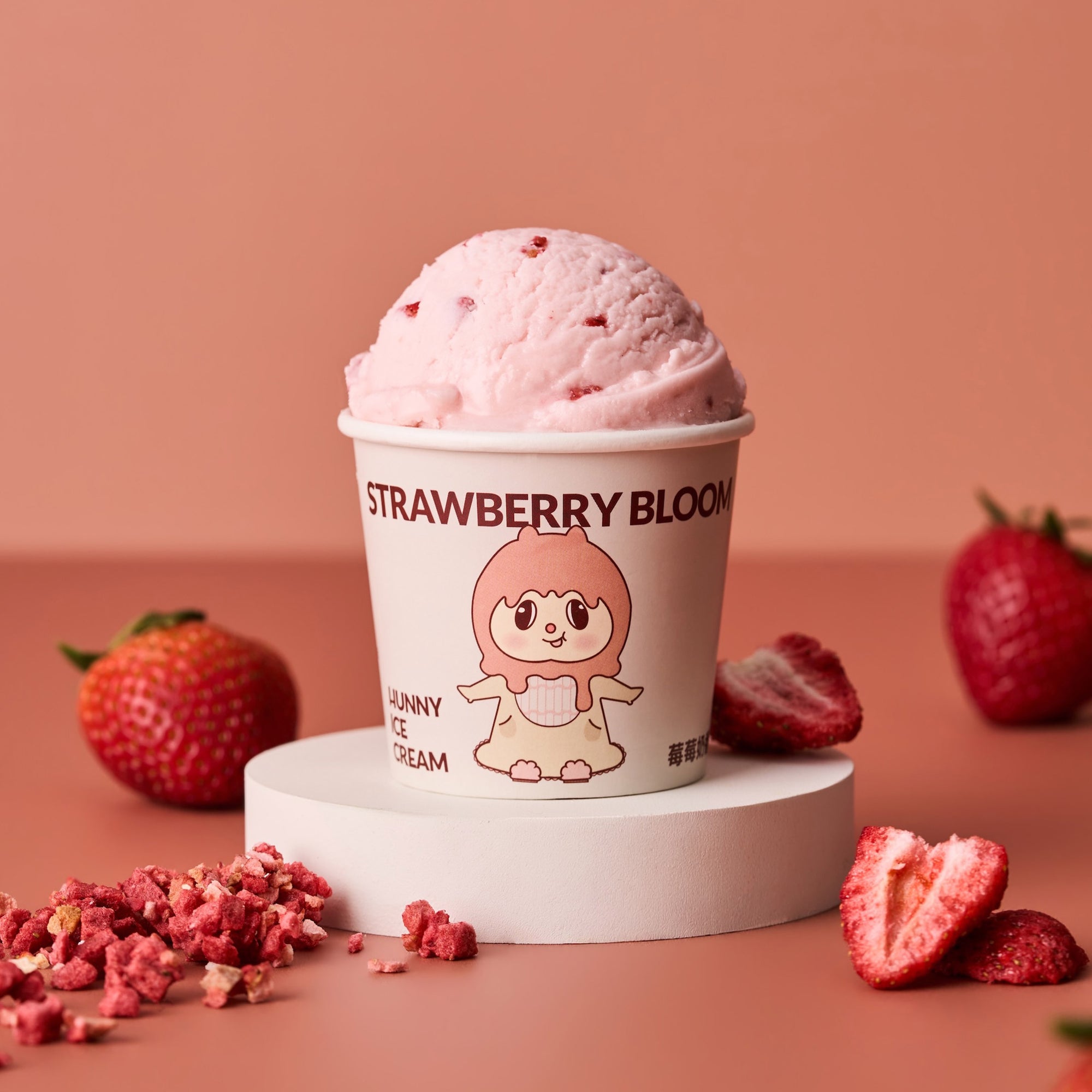莓莓奶香 STRAWBERRY BLOOM